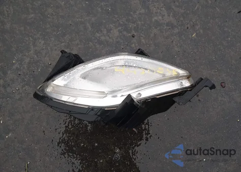 2013 Hyundai Genesis 3.8 z USA, uszkodzony, nr VIN KMHGC4DDXDU235669